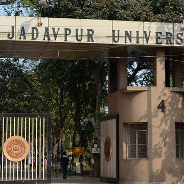 छात्रा की मौत के बाद जेयू प्रशासन हुई सख्त, नशीला पदार्थ लेकर किया प्रवेश तो मिलेगी कड़ी सजा