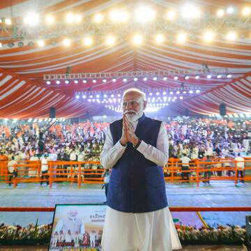 मोदी ने दिया ‘आर्थिक देशभक्ति’ का मंत्र, वर्क फ्रॉम होम पर जोर, साल भर सोना न खरीदने की अपील