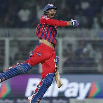 संघर्ष से सफलता तक का सफर, मुकुल चौधरी ने शानदार पारी से रचा नया इतिहास