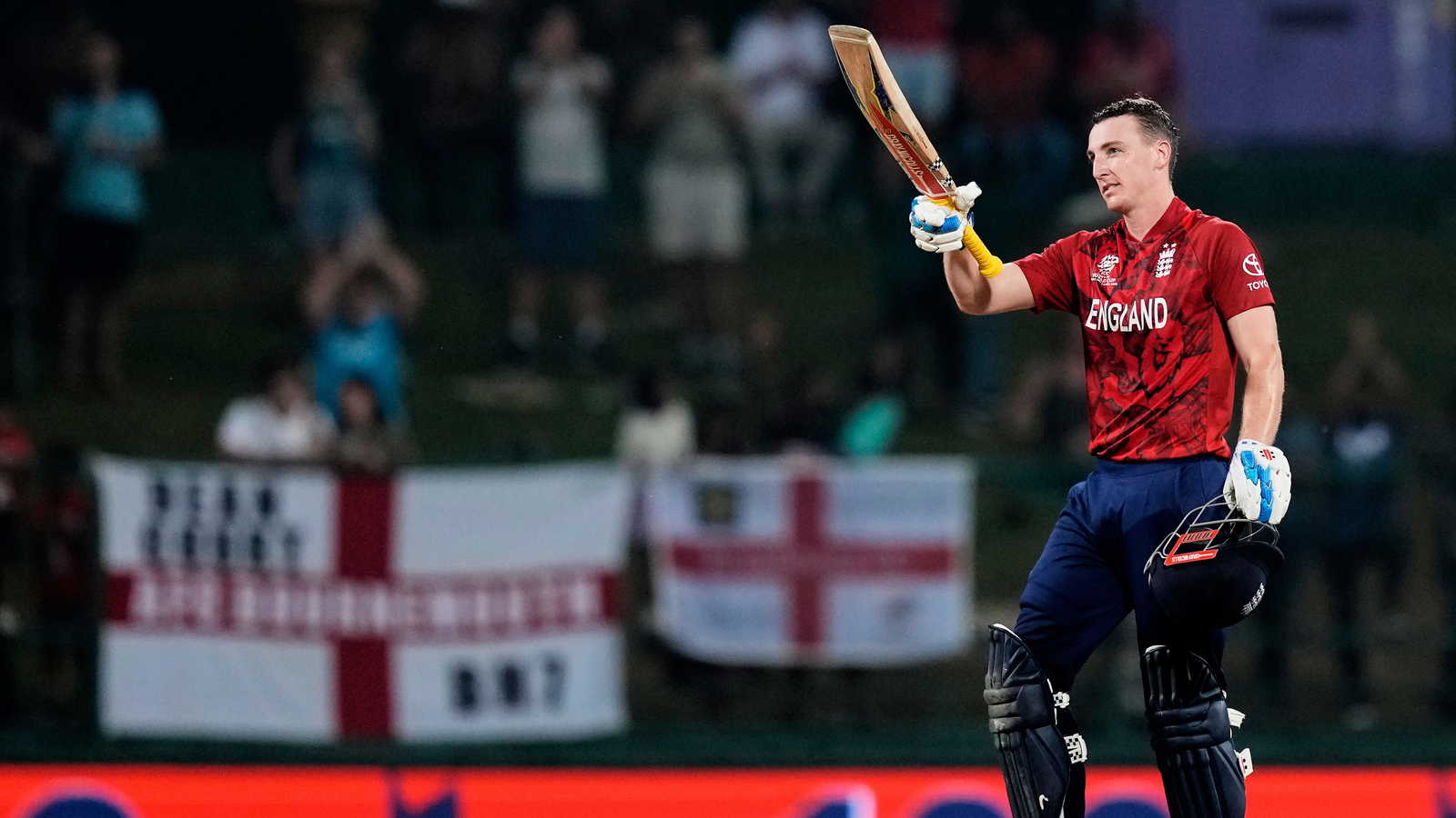 हैरी ब्रूक के तूफानी शतक से टूटा पाकिस्तान का सपना, दो विकेट से हारकर विश्व कप से बाहर