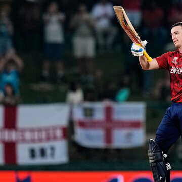 हैरी ब्रूक के तूफानी शतक से टूटा पाकिस्तान का सपना, दो विकेट से हारकर विश्व कप से बाहर