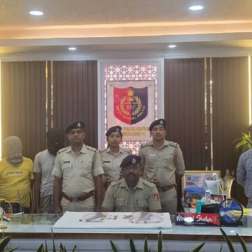 तृणमूल नेता का भाई हथियार सहित गिरफ्तार, पुलिस ने हिरासत में लेने की मांग नहीं की