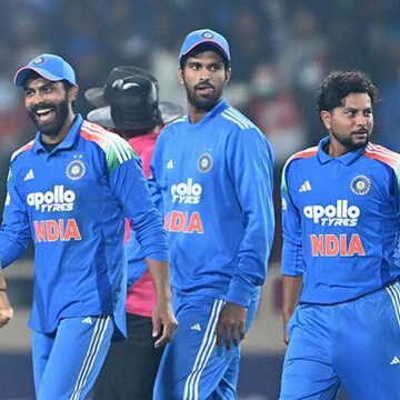 IND vs SA 1st ODI : आखिरी ओवर में 17 रनों से जीता भारत, सीरीज में 0-1 से आगे