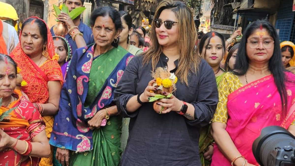 महाशिवरात्रि पर उमड़ा शिवभक्तों का सैलाब, शिवालयों में गूंजा हर-हर महादेव, निकली कलश यात्रा