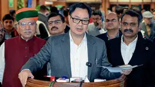“हर मुद्दे पर प्रतिक्रिया जरूरी नहीं”: ‘कॉकरोच जनता पार्टी’ विवाद पर किरेन रिजिजू का बयान