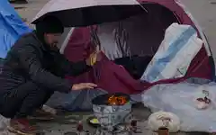 रूस और यूक्रेन बढ़ा रहे हमलेः 4 की मौत, शांति वार्ता से पहले हालात तनावपूर्ण