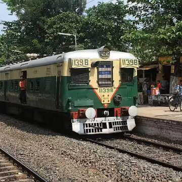 नॉन-इंटरलॉकिंग के काम के कारण, हावड़ा डिविजन में कई ट्रेनें रद्द, यात्रियों को होगी परेशानी