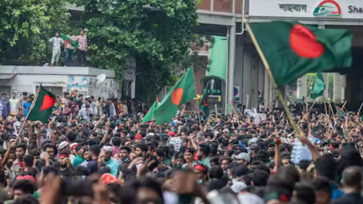 पाठ्यपुस्तकों से हटाया गया मुजीब का 7 मार्च का भाषण, शामिल हुआ ‘जुलाई’ आंदोलन