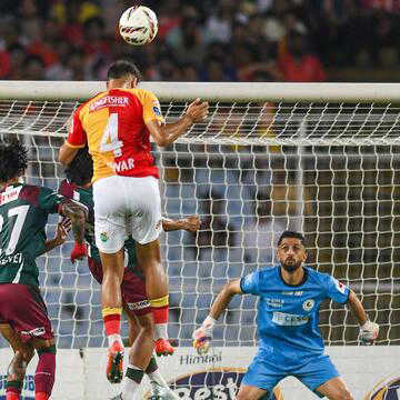 कोलकाता डर्बी में रोमांच चरम पर, मुकाबला 1-1 से बराबरी पर खत्म