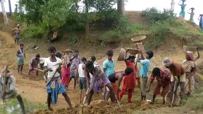 2 जिलों को छोड़कर बंगाल में फिर से VB G-RAMG योजना को जल्द शुरू करने का निर्देश