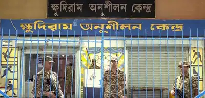 स्ट्रॉन्ग रुम में 24 घंटे तैनात रहेंगे चुनाव आयोग के अधिकारी, बढ़ायी गयी सुरक्षा