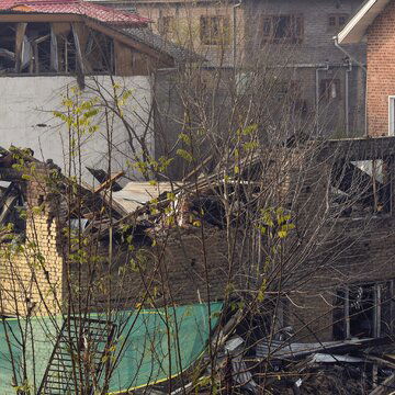 जम्मू-कश्मीर: नौगाम थाना विस्फोट स्थल को जांच के लिए FSL ने सील किया