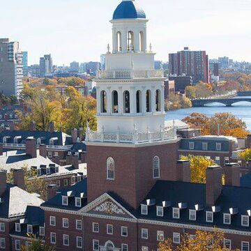 हार्वर्ड विश्वविद्यालय के पास गोलीबारी, छात्र दहशत में