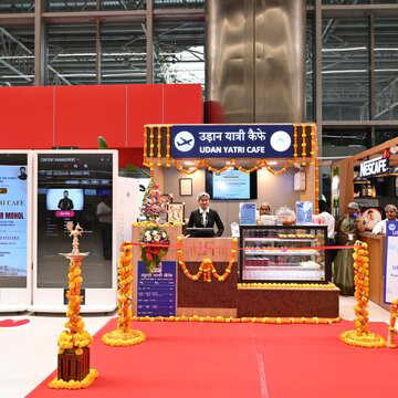 अप्रैल से इंदौर एयरपोर्ट पर बड़ी सौगात, सस्ती दरों में मिलेगा खाना, शुरू होगा "उड़ान यात्री कैफे"