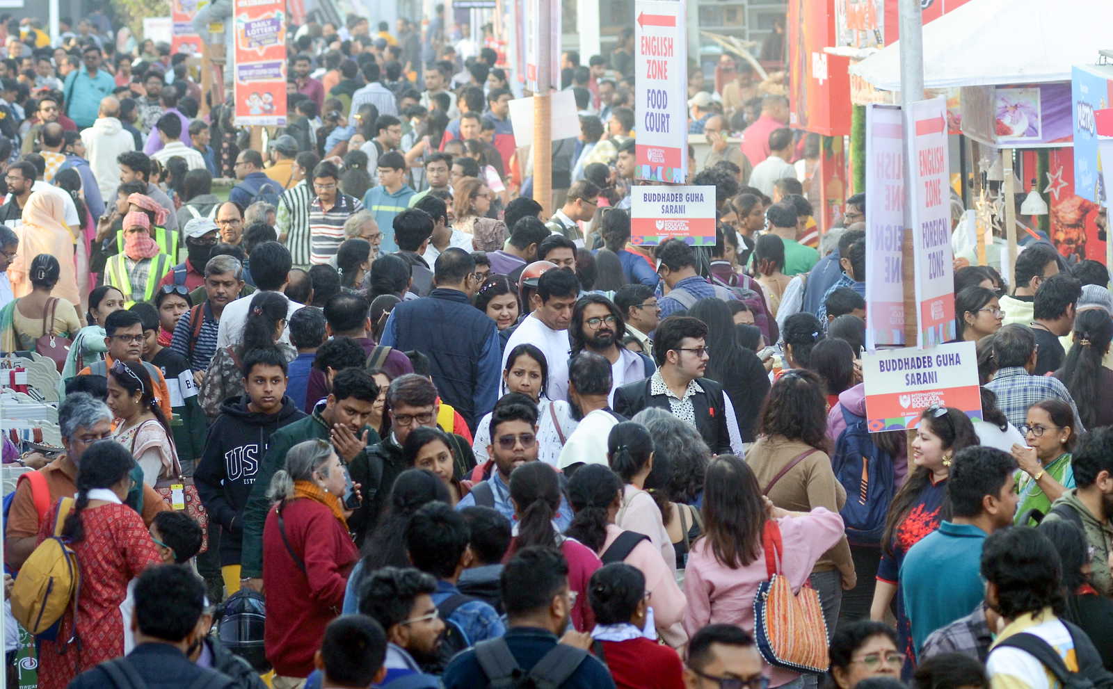 मेट्रो, बस और कैब से कैसे पहुंचेंगे अंतर्राष्ट्रीय कोलकाता पुस्तक मेला 2026?