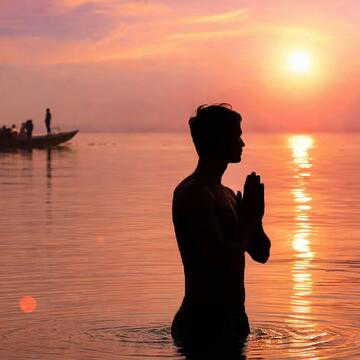 सभी महीनों में श्रेष्ठ वैशाख, सभी दुख-दर्द दूर करने के लिए इस महीने कुछ कार्य जरूर करने चाहिए।