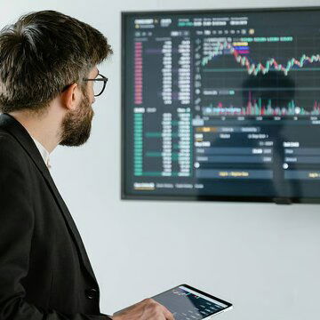 गिरावट के बीच आखिरी कारोबारी सत्र में इन पांच शेयरों पर नज़र रखने की सलाह दे रहे विशेषज्ञ