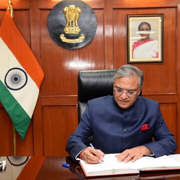 चुनाव आयोग से भाजपा की 2 चरणों में बिहार चुनाव कराने की मांग, घोषणा के 28 दिन बाद कराएं वोटिंग