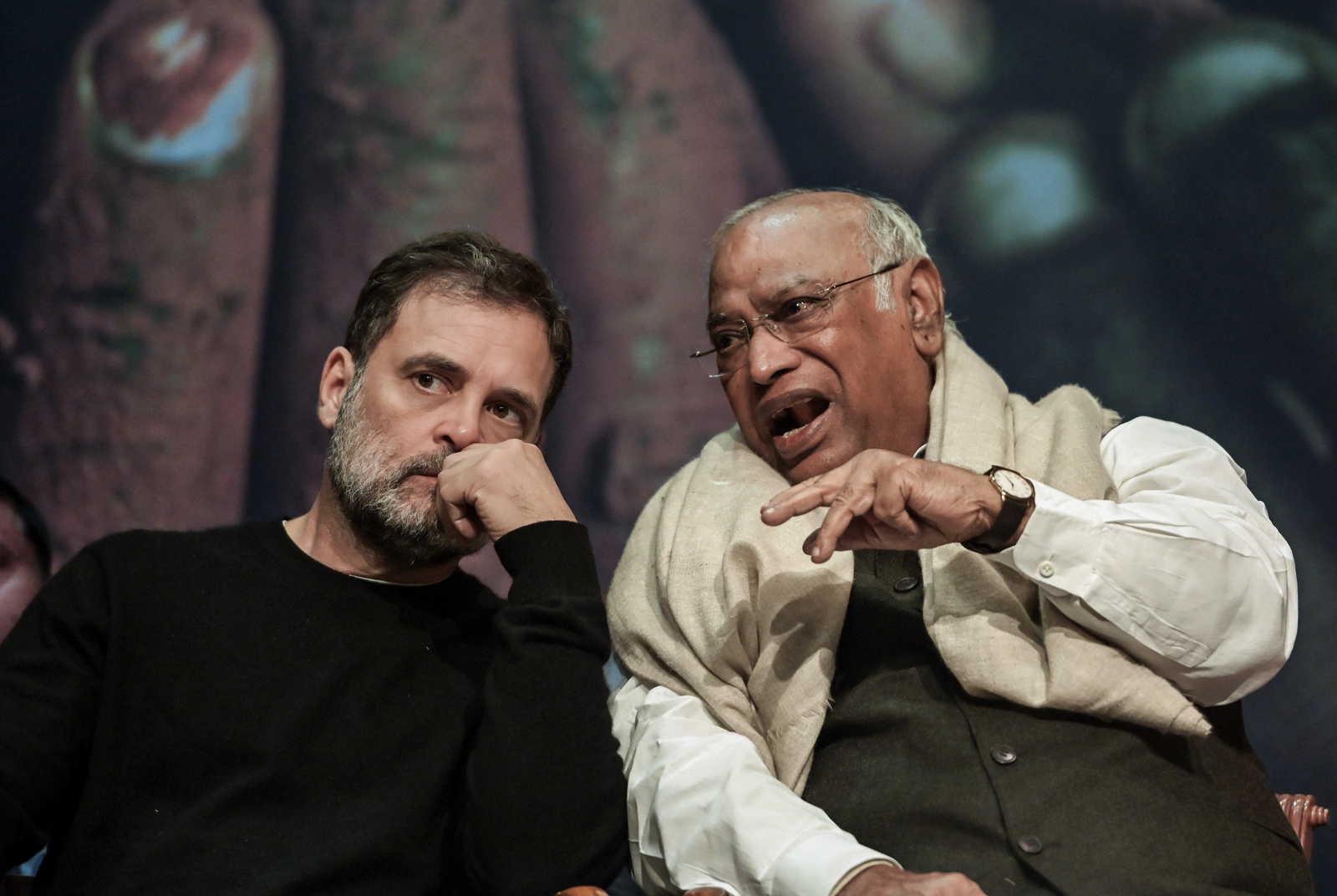 दिल्ली बैठक में पंजाब नेताओं को दो टूक संदेश-मीडिया में बयानबाजी बंद करें, गुटबाजी नहीं चलेगी