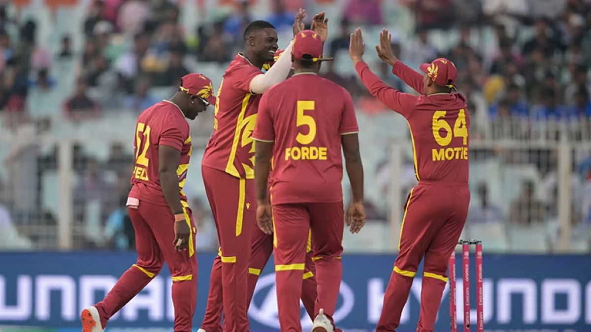 भारत का मैच न होने के बावजूद, इडेन में सज चुका है विश्व कप का मंच