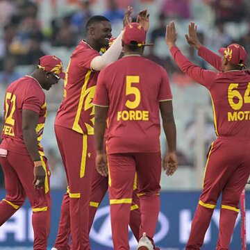 भारत का मैच न होने के बावजूद, इडेन में सज चुका है विश्व कप का मंच