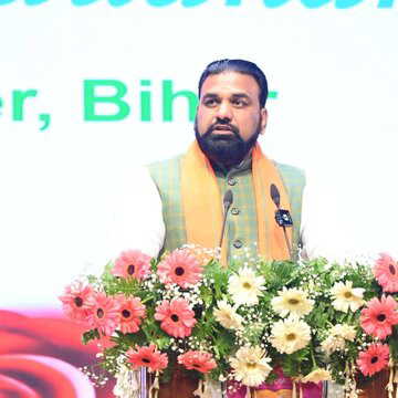 सम्राट चौधरी का सख्त तेवर: "नीट मौत मामले में मंत्री के बेटे का नाम सामने लाओ या लगेगा सबूत छिपाने का आरोप..."