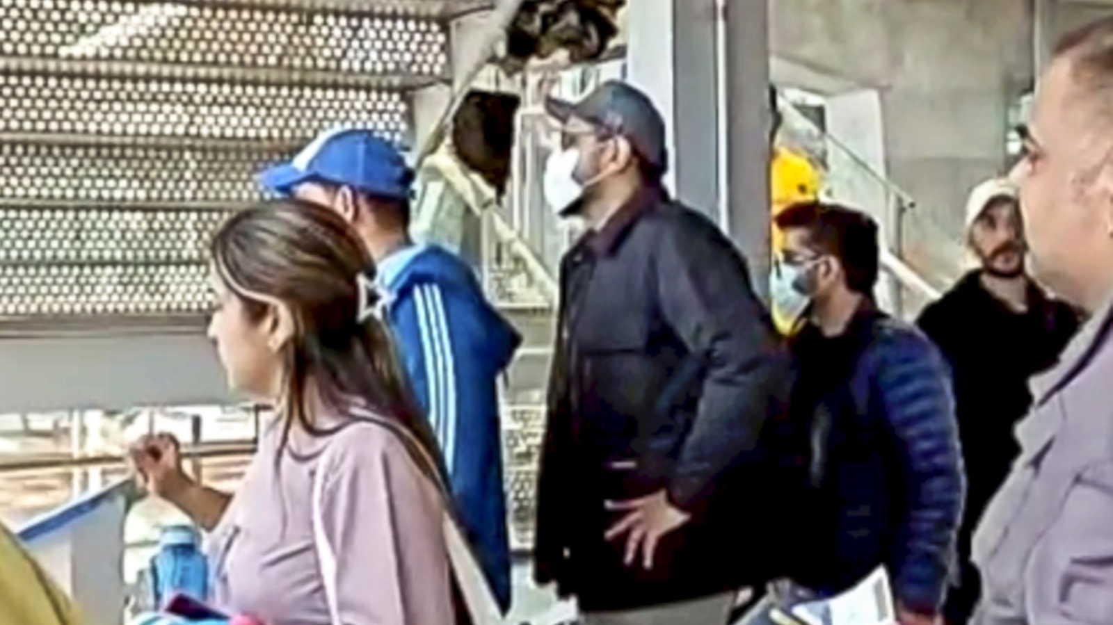 थाई अधिकारियों ने लूथरा बंधुओं को भारत प्रत्यर्पित किया