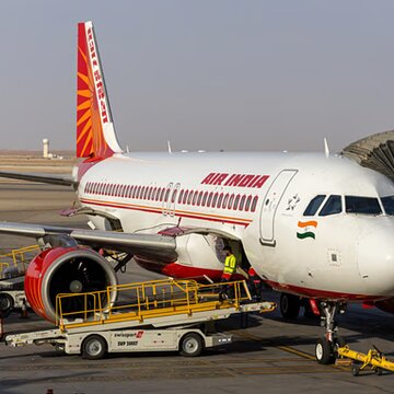 यांत्रिक त्रुटि के कारण लंदन जा रही एयर इंडिया की विमान ने 6 घंटे देर से भरी उड़ान