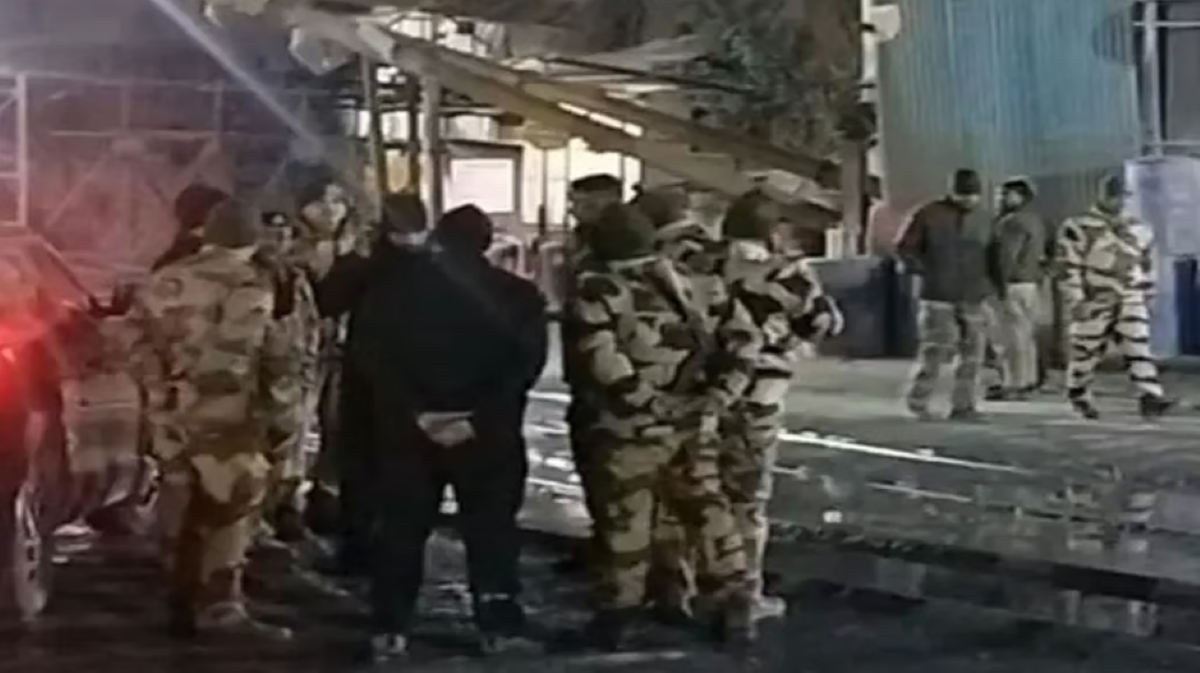 उत्तराखंड के चमोली में दो ट्रेनों की टक्कर, कम से कम 60 लोग घायल