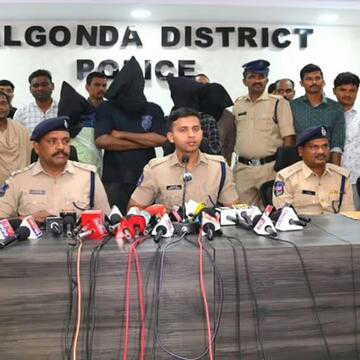 तेलंगाना में चार रिश्तेदारों की हत्या, ऑनलाइन वीडियो देखकर बनाई थी खौफनाक साजिश