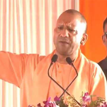 सपा को योगी की चेतावनी, कांग्रेस जैसा हो सकता है हाल