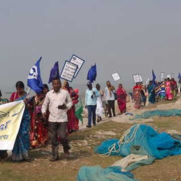 सागरद्वीप में मछुआरों ने निकाली रैली, आंदोलन की दी धमकी