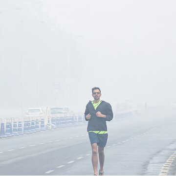 कड़ाके की ठंड बढ़ते ही कोलकाता में बढ़ी प्रदूषण की मात्रा, AQI पहुंचा 300 के पास