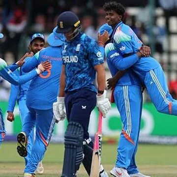 भारत ने इंग्लैंड को हराकर जीता अंडर-19 वर्ल्ड कप, वैभव सूर्यवंशी बने प्लेयर ऑफ़ द मैच और प्लेयर ऑफ़ द टूर्नामेंट