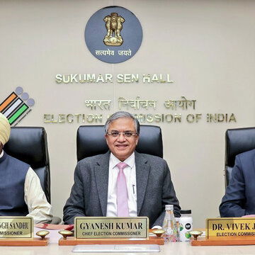 SIR का दूसरा चरण कल से शुरू - किन 12 राज्यों में होगा SIR? कौन से हैं 11 जरूरी दस्तावेज?