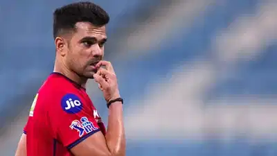 IPL 2026: LSG के आखिरी लीग मैच में अर्जुन तेंदुलकर को मौका, टीम ने बदली रणनीति