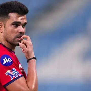 IPL 2026: LSG के आखिरी लीग मैच में अर्जुन तेंदुलकर को मौका, टीम ने बदली रणनीति