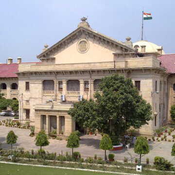 पासपोर्ट में जेंडर परिवर्तन के लिए जिला मजिस्ट्रेट प्रमाणपत्र ही पर्याप्त: इलाहाबाद हाईकोर्ट