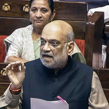 वंदे मातरम् पर विशेष चर्चा को बंगाल चुनाव से जोड़ने पर अमित शाह का पलटवार, कहा-'वंदे मातरम् की विरासत चुनावों से कहीं बड़ी’