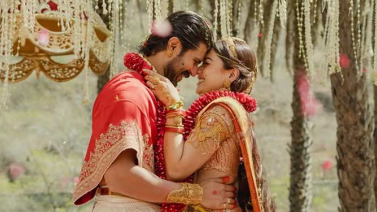 रश्मिका मंदाना के सपनों का राजकुमार विजय देवरकोंडा घोड़े पर सवार होकर पहुंचा, यहां देखें Photos