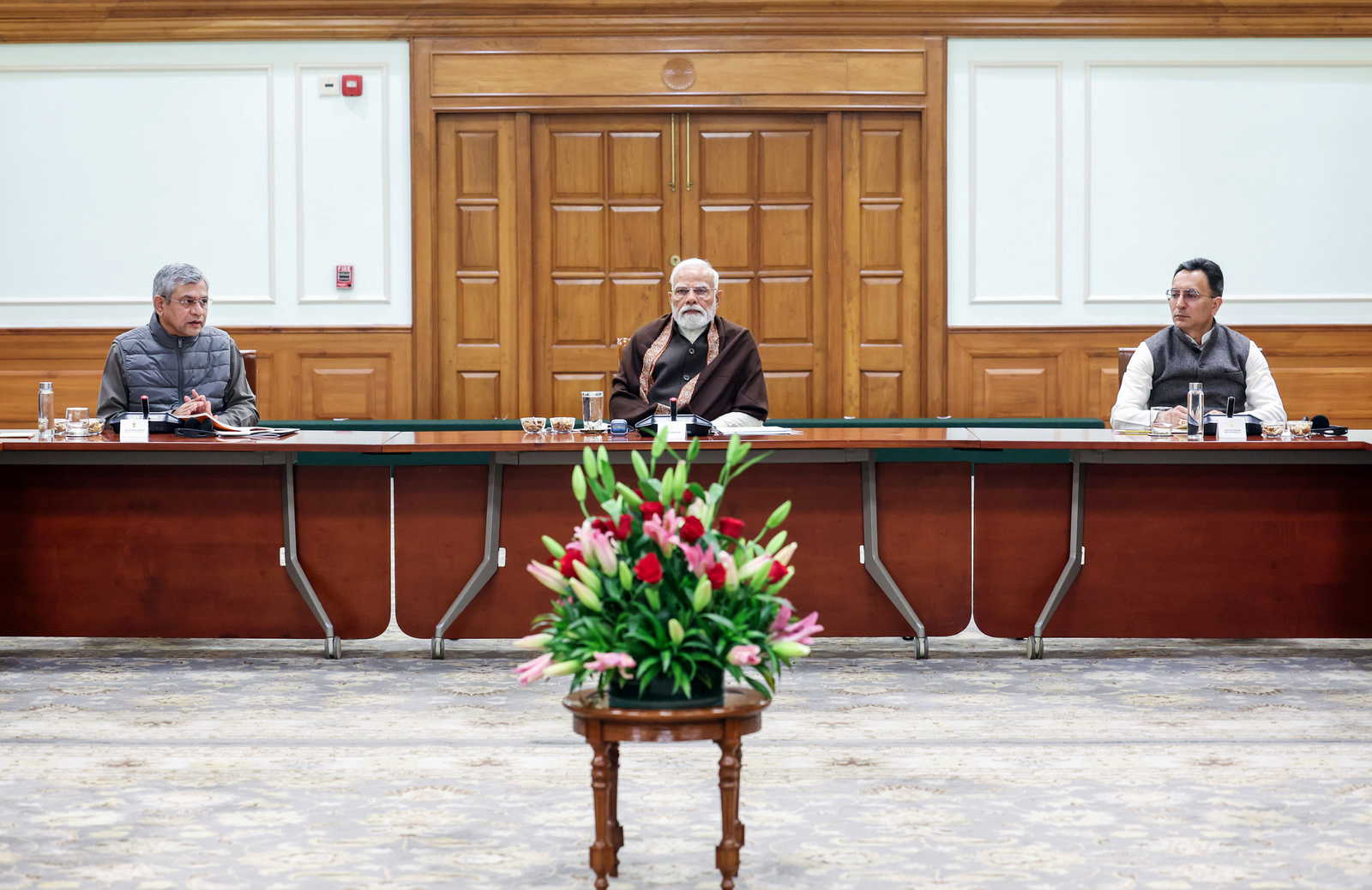 AI सेक्टर पर पीएम मोदी की चर्चा: भारत को तकनीक में ग्लोबल लीडर बनाने का लक्ष्य