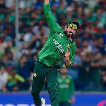 संदिग्ध एक्शन और रहस्यमय गेंदबाजी शैली के कारण चर्चा में उस्मान तारिक