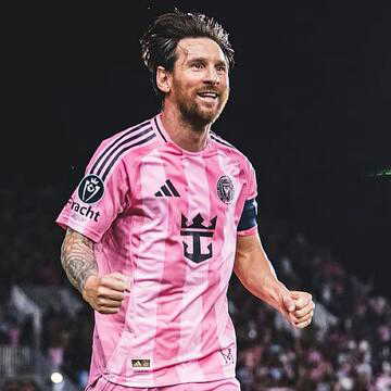 FIFA वर्ल्ड कप 2026 में पहला मैच खेलते ही महारिकॉर्ड बना देंगे मेस्सी और रोनाल्डो, बन जाएंगे दुनिया के पहले खिलाड़ी