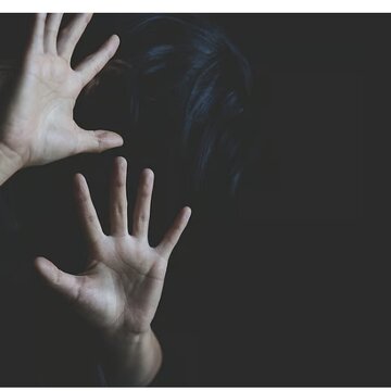 दिल्ली विश्वविद्यालय परिसर में छात्रा से गैंगरेप की कोशिश का आरोप, कपड़े फाड़े