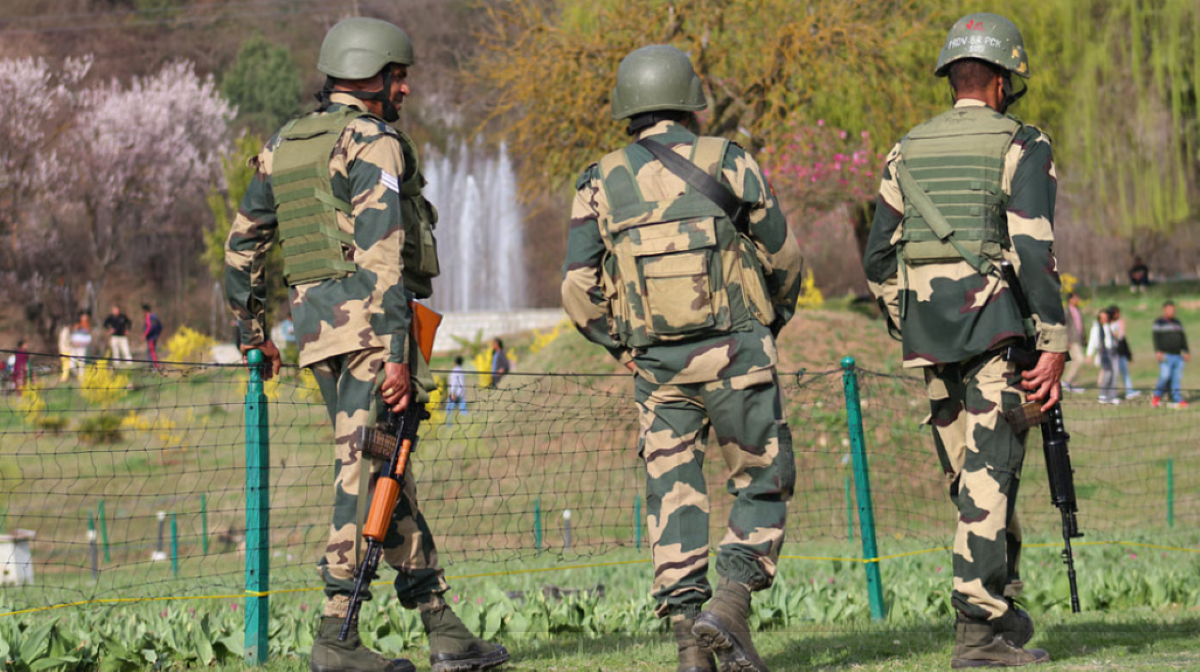 किश्तवाड़ में सेना और आतंकियों के बीच गोलीबारी, एक जैश-ए-मोहम्मद आतंकी ढेर