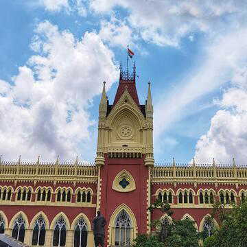गिरफ्तारी की आशंका पर सियासत तेज, तृणमूल ने खटखटाया हाईकोर्ट का दरवाजा
