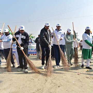 गंगासागर का सागर तट हुआ निर्मल, चला सफाई अभियान, 6 मंत्रियों ने दिया नेतृत्व
