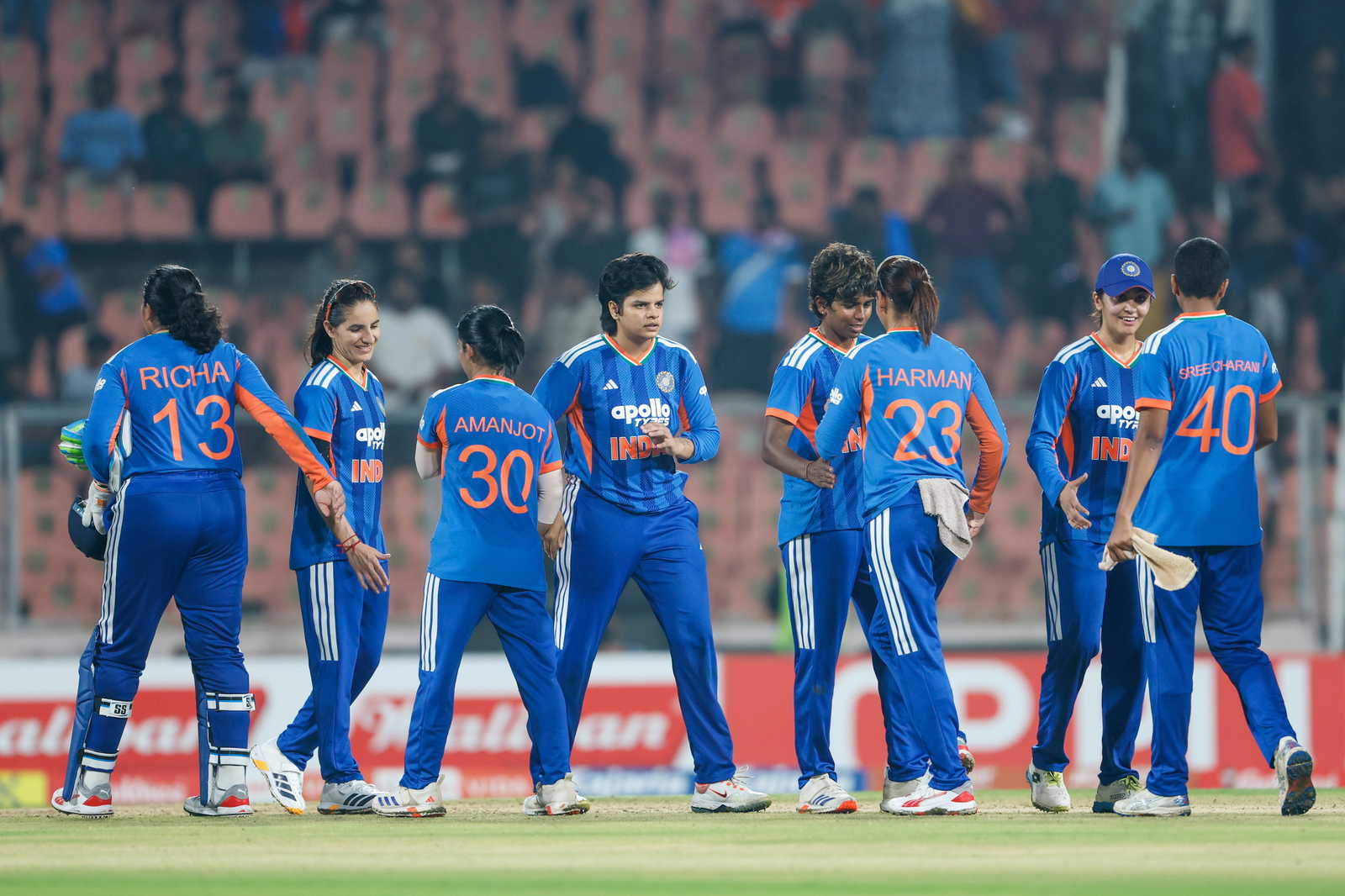 सीरीज जीतने के साथ ही कप्तान हरमनप्रीत कौर का धमाका, बनीं दुनिया में पहली...