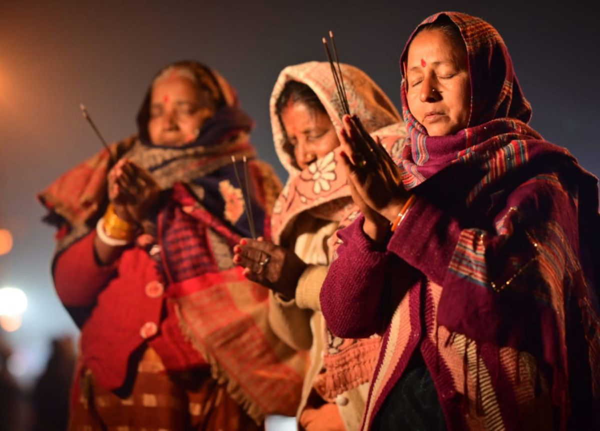 गंगासागर में गुरुवार को दिखा श्रद्धा और आस्था का अद्भुत संगम, 15 दिनों में एक करोड़ का आंकड़ा पार