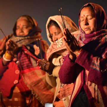 गंगासागर में गुरुवार को दिखा श्रद्धा और आस्था का अद्भुत संगम, 15 दिनों में एक करोड़ का आंकड़ा पार